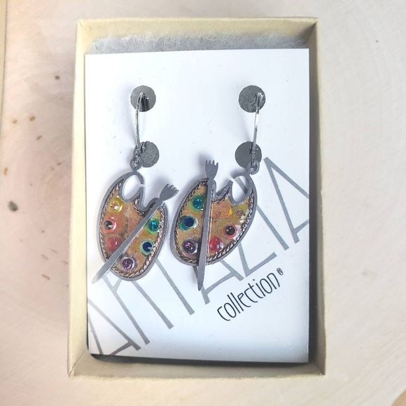 New in Box ARTAZIA Handmade Silver Seeka Painters Palette Earrings Style 1410838 - Picture 2 of 3